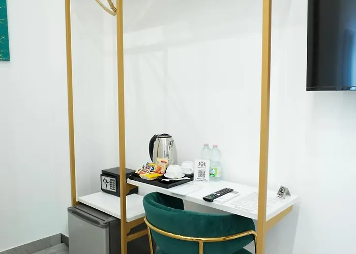 Residenza Laezza 4* Νάπολη