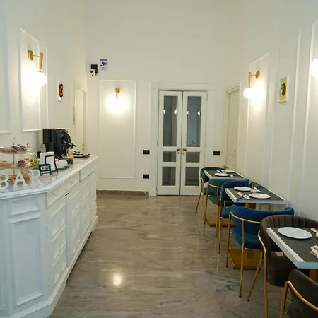 Residenza Laezza Pensión 4*