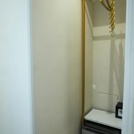 Residenza Laezza Pensión