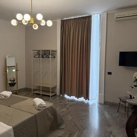 Residenza Laezza 4* Napoli